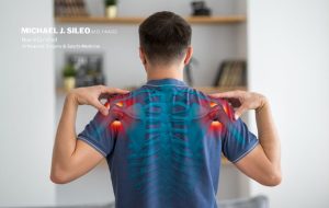 A man touches his shoulders with both hands; an illustration overlays his back, highlighting shoulder muscles in red to indicate pain or inflammation. Text about an orthopedic surgeon appears in the corner.